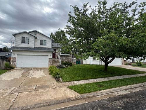 4244 Westlake Dr, Roy, UT, 84067-9636 | Card Image