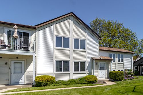414-414 Inverrary Lane, Deerfield, IL, 60015 | Card Image