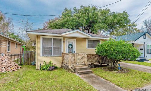 823 N 46th St, Baton Rouge, LA, 70802-1328 | Card Image