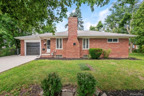 19050 Dartmouth St, Dearborn, MI, 48124-3801 | Card Image
