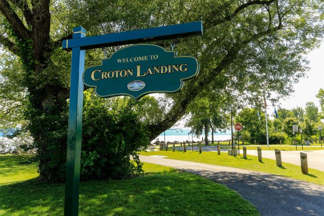 The Croton Landing Walkway and Green space | Image 34
