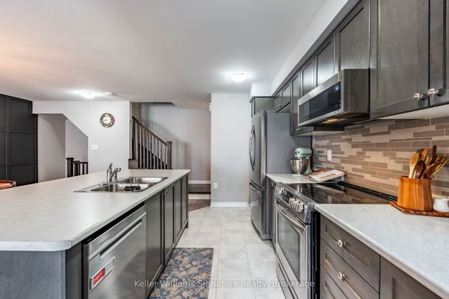 14 - 1222 Rose Way, House attached with 3 bedrooms, 3 bathrooms and 1 parking in Milton ON | Image 17