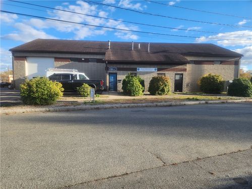 11 Clemenseau Street, East Providence, RI, 02914 | Card Image