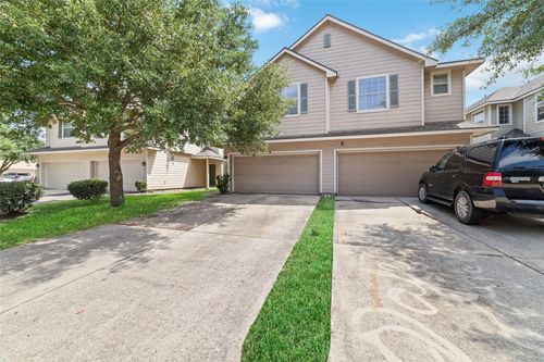 8734 Rainglen Ln, Houston, TX, 77044-6554 | Card Image