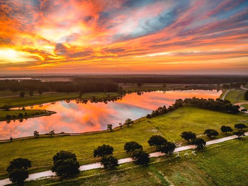 Lot 85 E Lakeland Ct, Hillister, TX, 77624 | Card Image