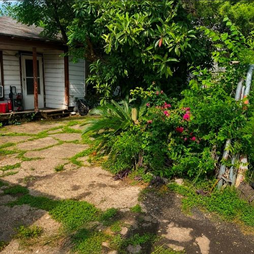 907 E 37th Street E, Houston, TX, 77022 | Card Image