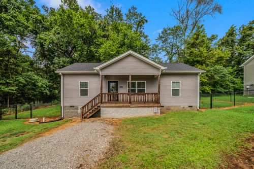 112 Holland Dr, Burns, TN, 37029-6000 | Card Image