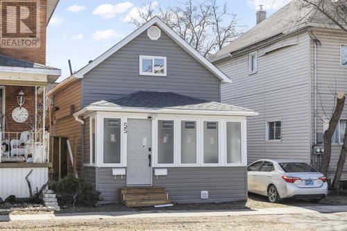 55 Cathcart St, Sault Ste. Marie, ON, P6A1C9 | Card Image