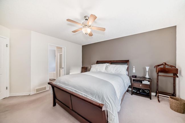 39 Bow Ridge Drive, House other with 3 bedrooms, 4 bathrooms and 2 parking in Cochrane AB | Image 22