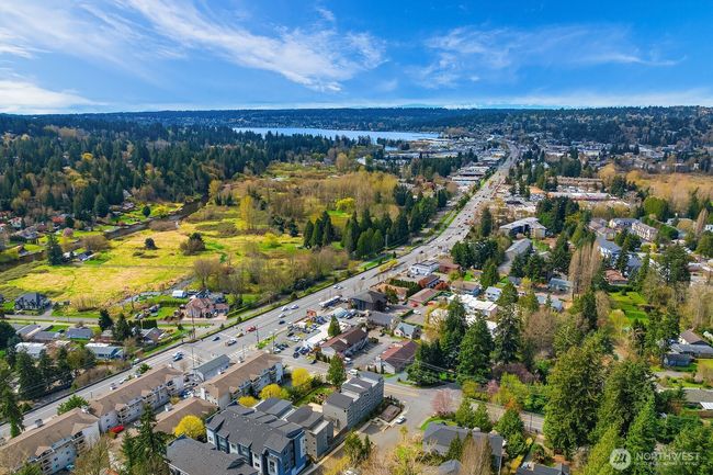 UNIT-101 - 17530 83 Rd Pl Ne, Townhouse with 3 bedrooms, 4 bathrooms and 2 parking in Kenmore WA | Image 35