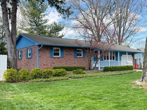 5653 Northbrook Dr W, Worthington, OH, 43085-3934 | Card Image