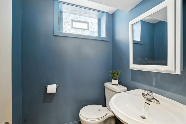 LL 1/2 bath | Image 30