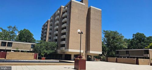 w-608-490 M St Sw, WASHINGTON, DC, 20024-2615 | Card Image