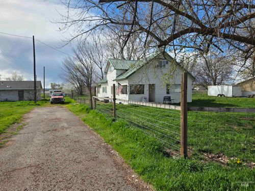 1242 S 12th St Ext, Payette, ID, 83661-3385 | Card Image