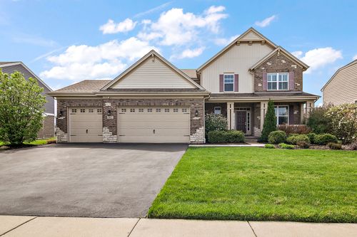 1962 Stapleton Rd, New Lenox, IL, 60451-3329 | Card Image