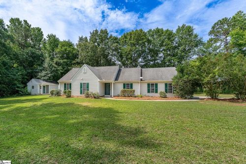465 Boiter Rd, williamston, SC, 29697-9383 | Card Image