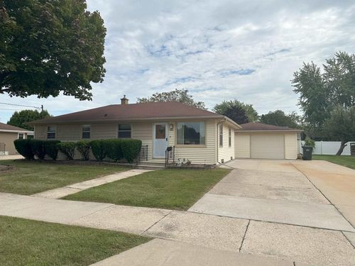 1604 Kenneth Avenue, KAUKAUNA, WI, 54130 | Card Image