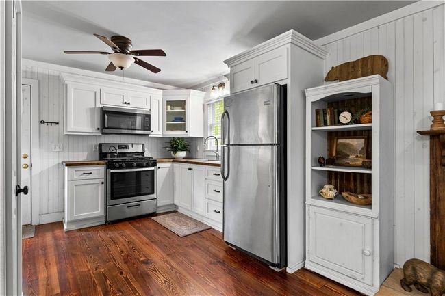 654 Cannon Rd, House other with 5 bedrooms, 4 bathrooms and 6 parking in Sharpsburg GA | Image 88
