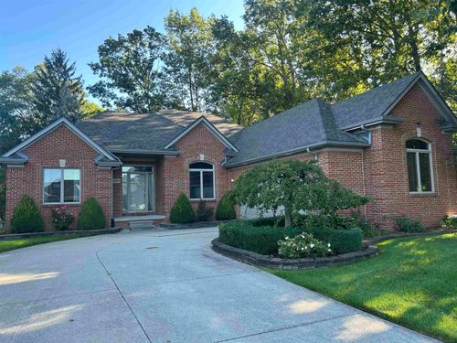 34283 Aspen Park Drive, Chesterfield Township, MI, 48047 | Card Image