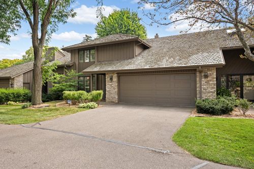 apt-17-1775 Lexington Ave S, Lilydale, MN, 55118-3629 | Card Image