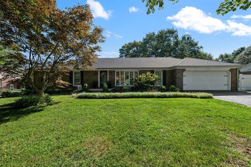 3338 Lake Shore Dr, Bowling Green, KY, 42104-4666 | Card Image