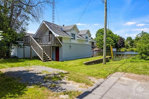 140 Frank St, Carleton Place, ON, K7C | Card Image