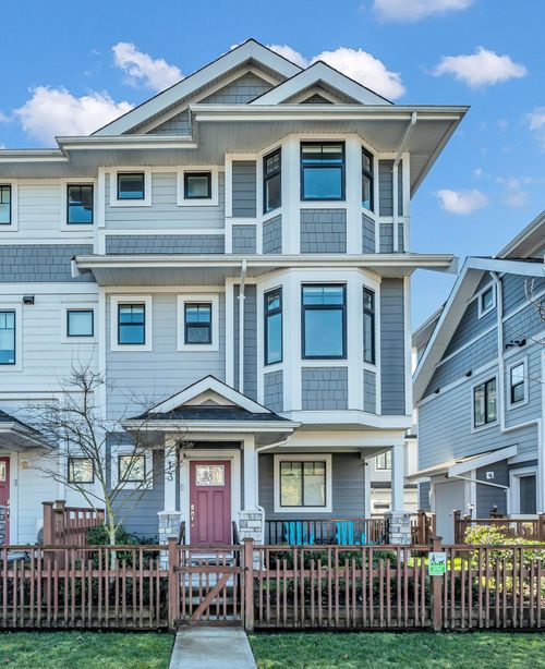 13-189 Wood St, New Westminster, BC, V3M0L7 | Card Image