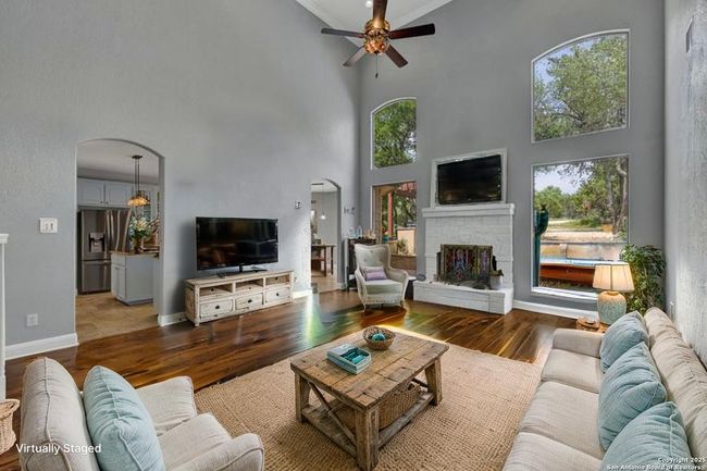 172 River Chase Dr, House other with 4 bedrooms, 3 bathrooms and null parking in New Braunfels TX | Image 11