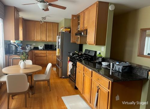 4855 N Sayre Ave, CHICAGO, IL, 60656-3921 | Card Image