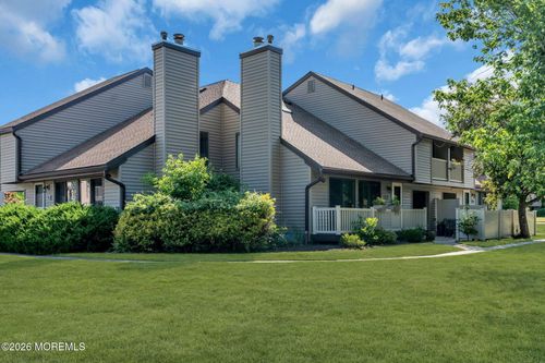 3-95 Cotswold Cir, Ocean, NJ, 07712-2648 | Card Image