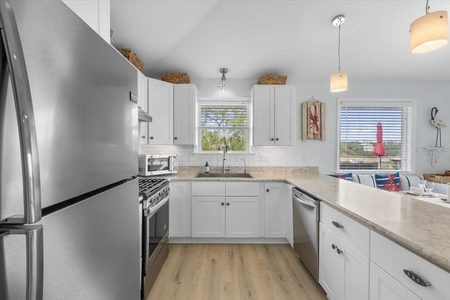16360 Airport Rd, House other with 2 bedrooms, 2 bathrooms and null parking in CEDAR KEY FL | Image 15