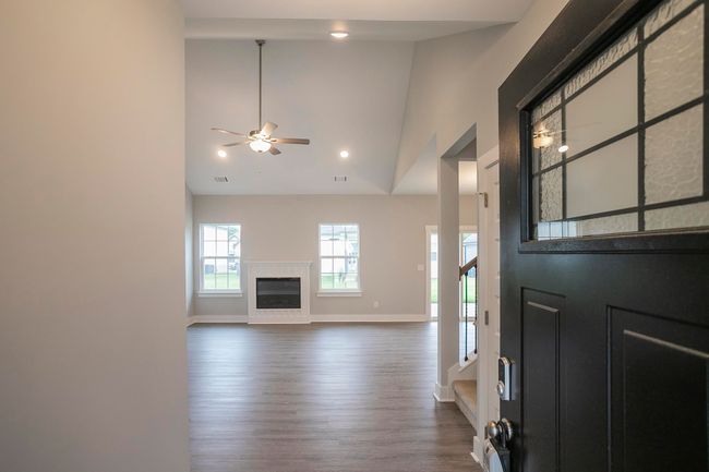 302 Fieldstone Ln, House other with 4 bedrooms, 2 bathrooms and 4 parking in Springfield TN | Image 4