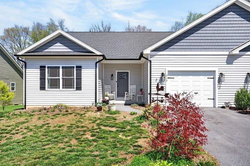 313 Willow Oak Dr, Elkton, VA, 22827 | Card Image