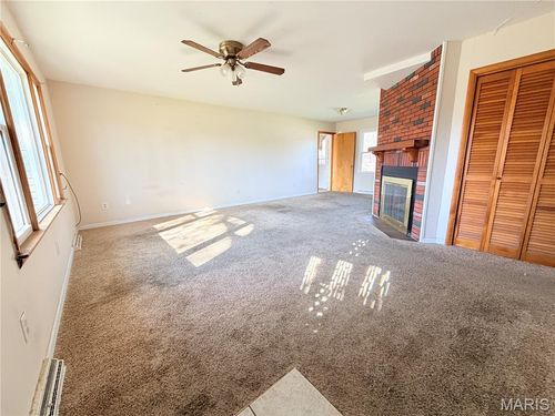 1632 Churchill Pl, Mexico, MO, 65265-3400 | Card Image