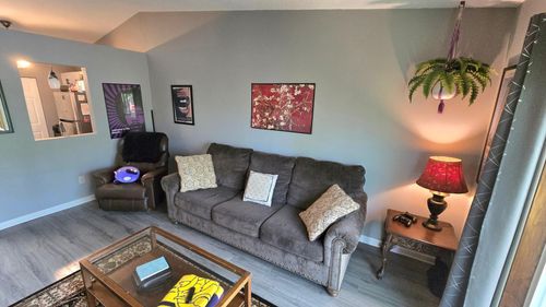 apt-6-2063 N Park Dr, Saint Paul, MN, 55119-6802 | Card Image