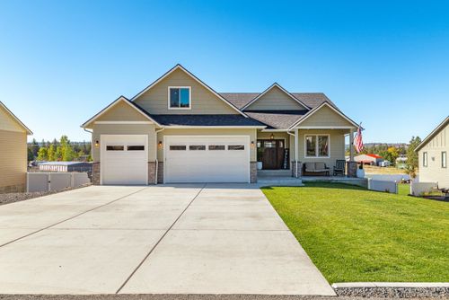 60829 Westview Dr, Nine Mile Falls, WA, 99026-5121 | Card Image