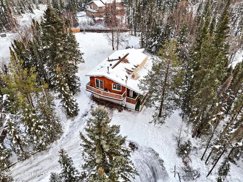 9501 Brien St, Anchorage, AK, 99507-6649 | Card Image