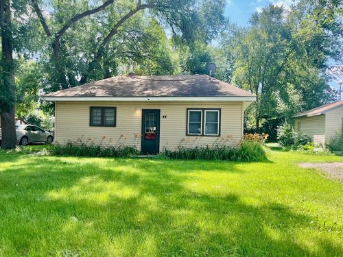 44 1st St N, Waite Park, MN, 56387-1209 | Card Image