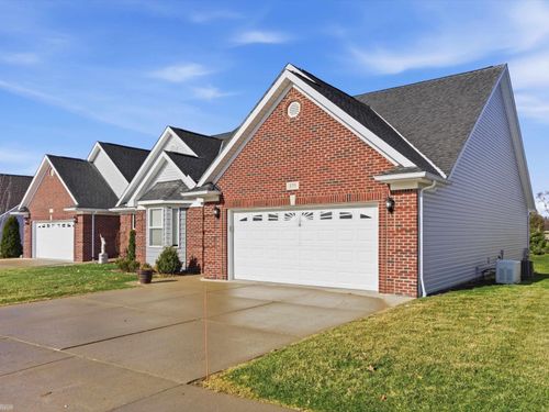 375 Devonshire Dr, Lapeer, MI, 48446-4794 | Card Image