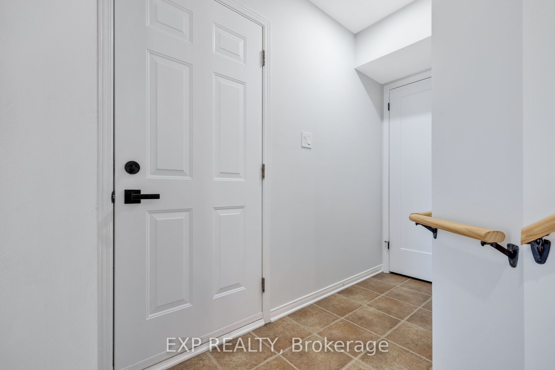 Residential in Barrhaven 5