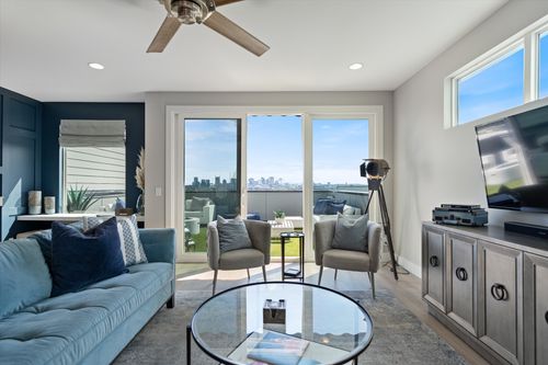 62 Fern Ave, Nashville, TN, 37207-5046 | Card Image