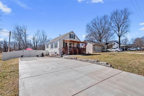 1160 Hackmann Road, O'Fallon, MO, 63366 | Card Image