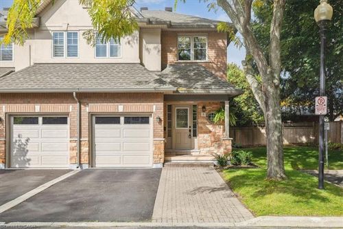 8-1019 N Shore Blvd E, Burlington, ON, L7T1X8 | Card Image