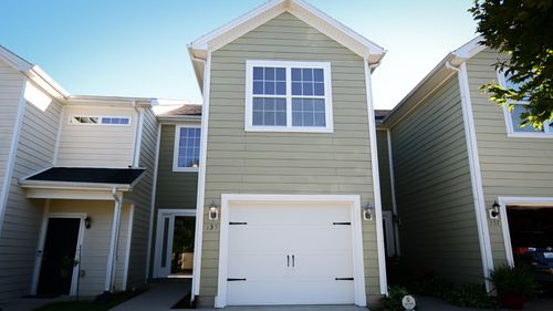 135 Goodman Way, Frankfort, KY, 40601 | Card Image