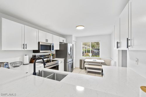 apt-f103-3705 Amberly Cir, NAPLES, FL, 34112-2825 | Card Image