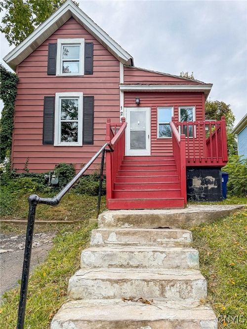 128 Pattison St, Syracuse, NY, 13203-3057 | Card Image