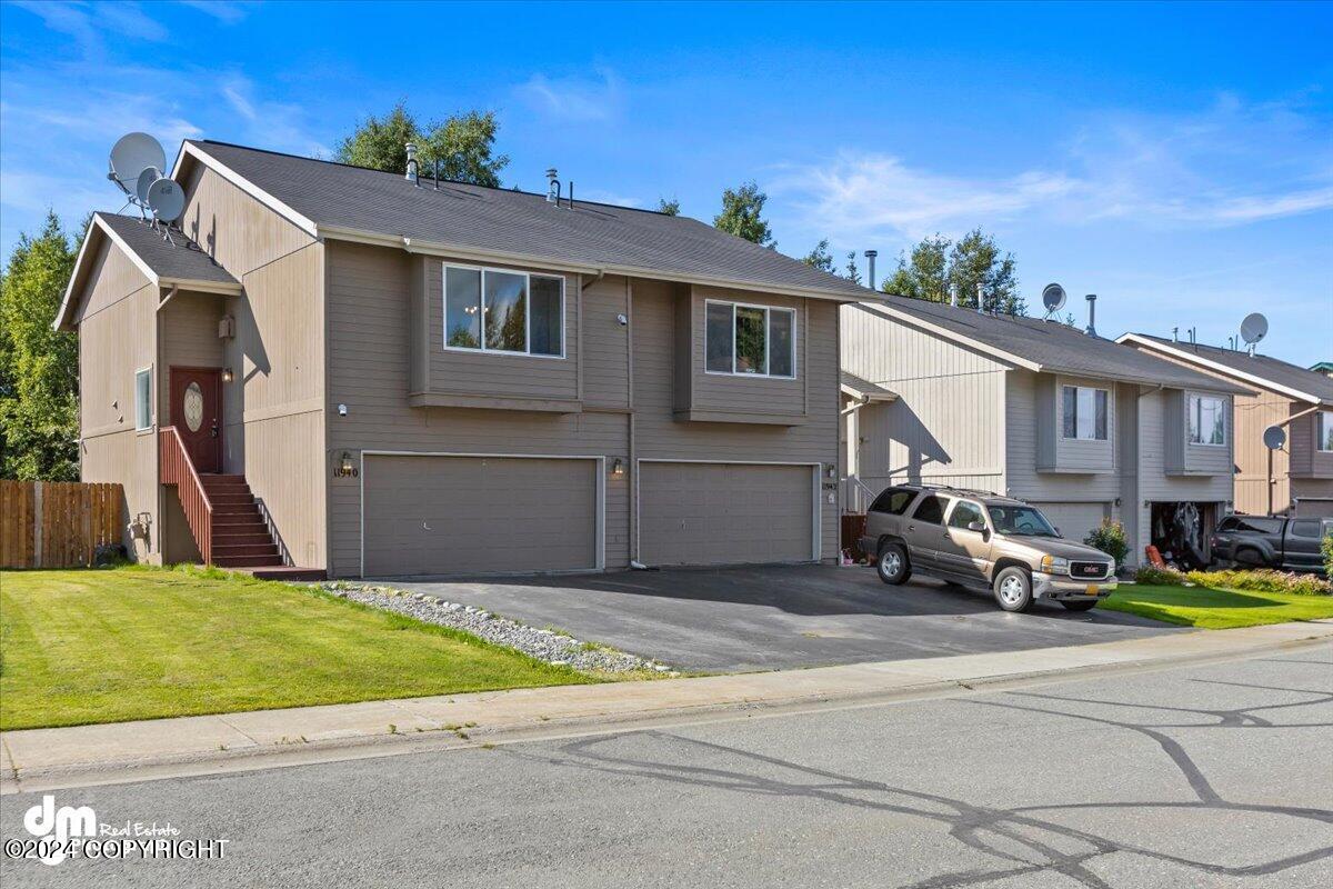 Town Park Cir, Eagle River, AK 99577