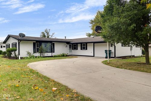 2001 W Woodmont Dr, Muncie, IN, 47304-2053 | Card Image