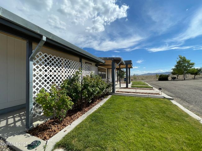 8770 Ring Rd, House other with 3 bedrooms, 2 bathrooms and 2 parking in Battle Mountain NV | Image 9