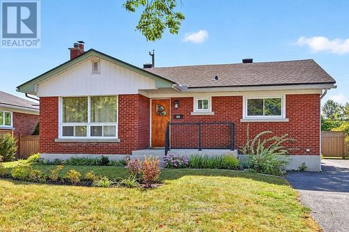 964 Connaught Ave, Ottawa, ON, K2B5M9 | Card Image